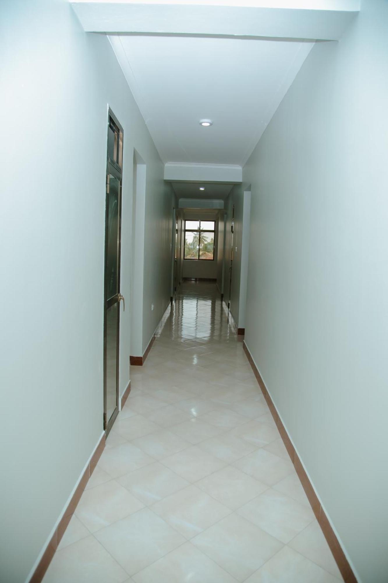 Fq Hotel Limited Dar es Salaam Exteriör bild