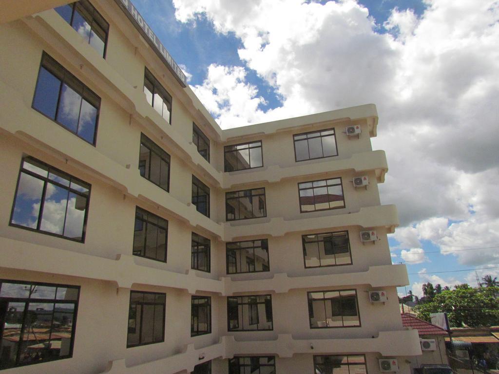 Fq Hotel Limited Dar es Salaam Rum bild