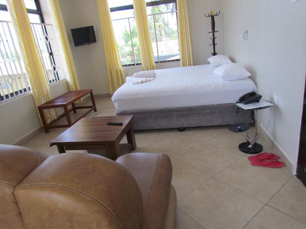 Fq Hotel Limited Dar es Salaam Rum bild