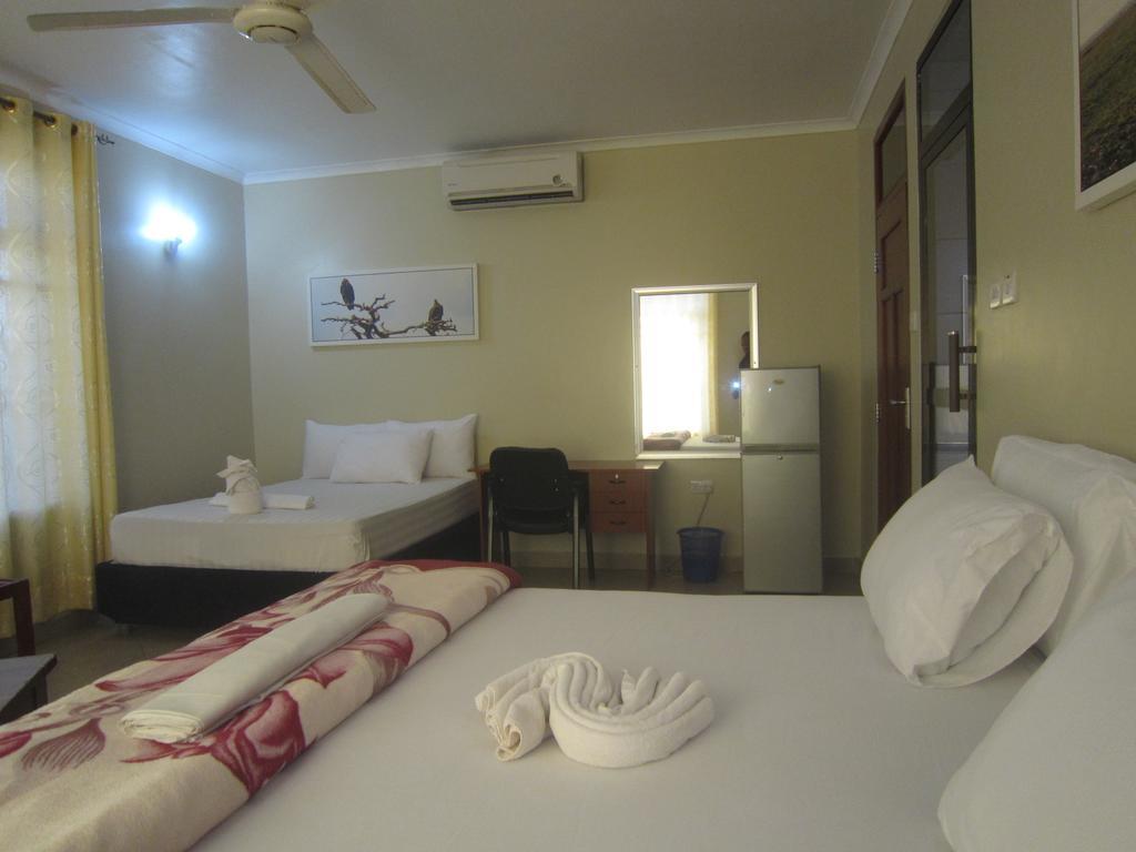 Fq Hotel Limited Dar es Salaam Exteriör bild